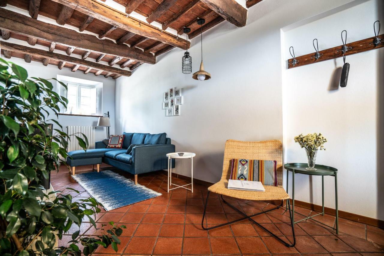 Accogliente Alloggio Con Vista E Piscina Lucca Exterior foto